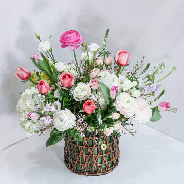 Welcoming Basket - Flower - Toronto Flower Gallery
