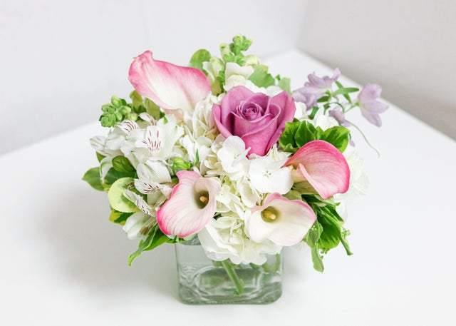 Sweet Pink Bouquet - Flower - Toronto Flower Gallery