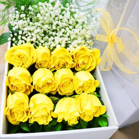 12 Yellow Rose Box