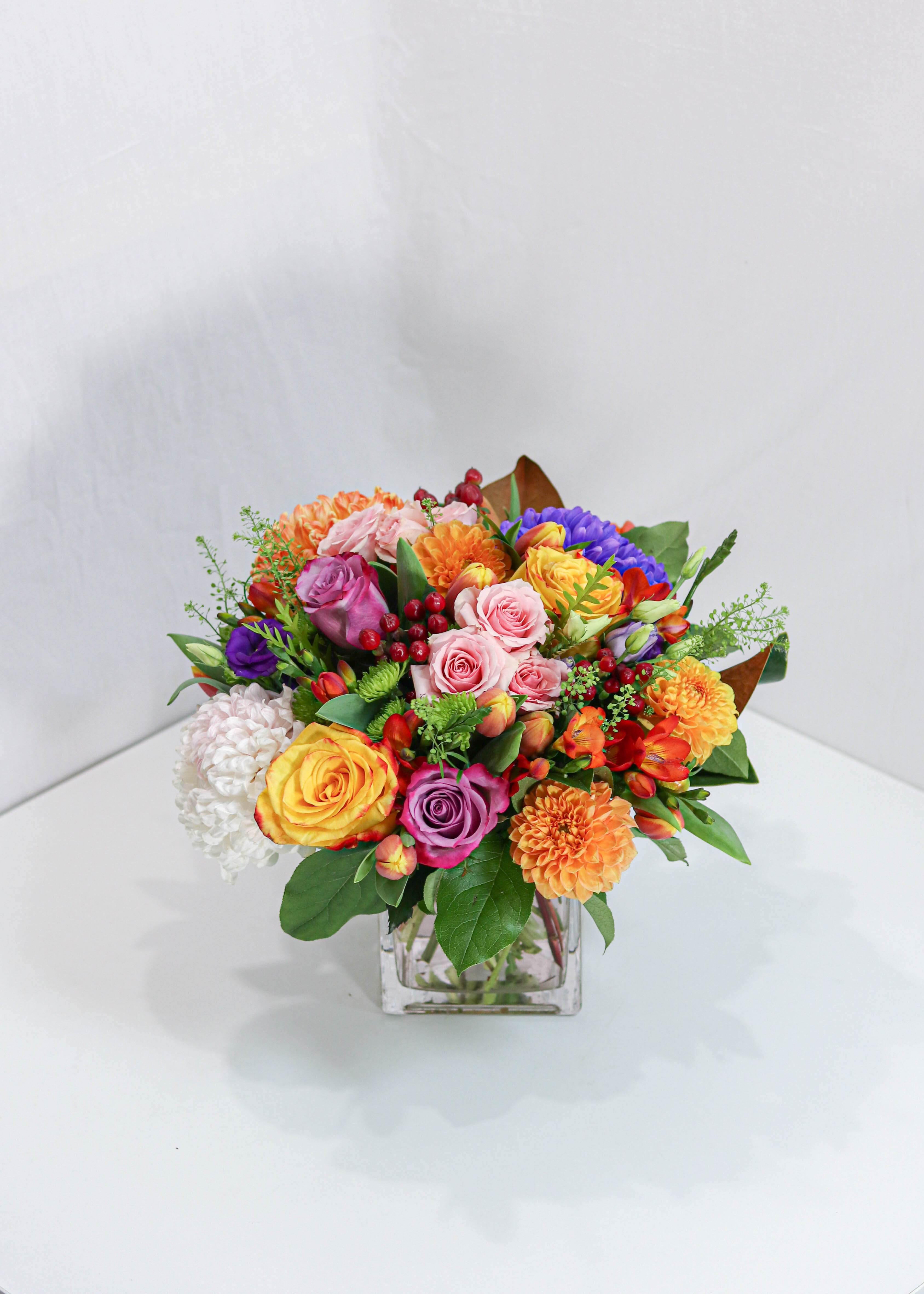 Sweet & Pretty Bouquet - Flower - Toronto Flower Gallery