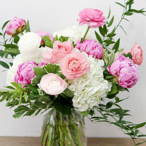 [MD] Elegant Peonies Bouquet